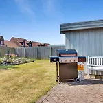 Holken 14, Comfortable Vacation In The Town Of Holiday home