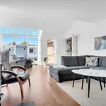 Holken 14, Comfortable Vacation In The Town Of Holiday home