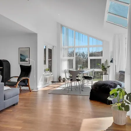Holken 14, Comfortable Vacation In The Town Of